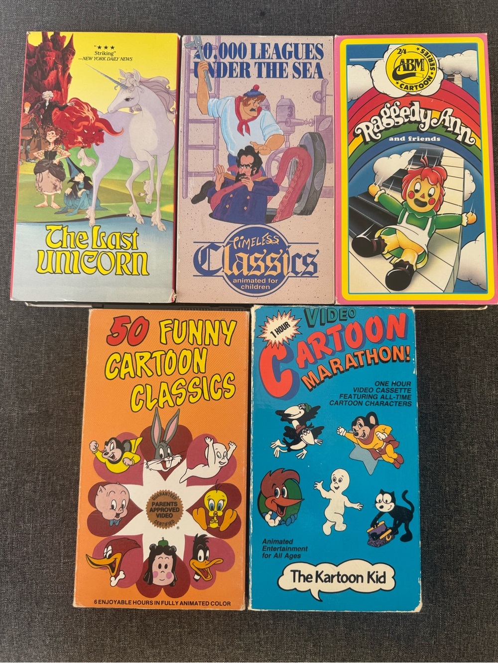 ‘80s VHS Kids Movies LOT - 5 VHS Tape Lot - The Last Unicorn,Raggedy Ann,Cartoon
